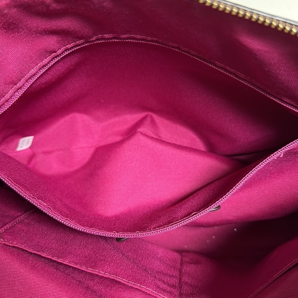 🔥🔥🔥Coach Signature Canvas Pink Leather Strap Crossbody Shoulder Bag - Picture 14 of 15